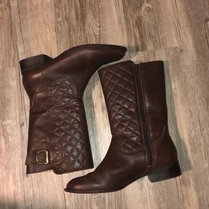 Talbots brown quilted boots